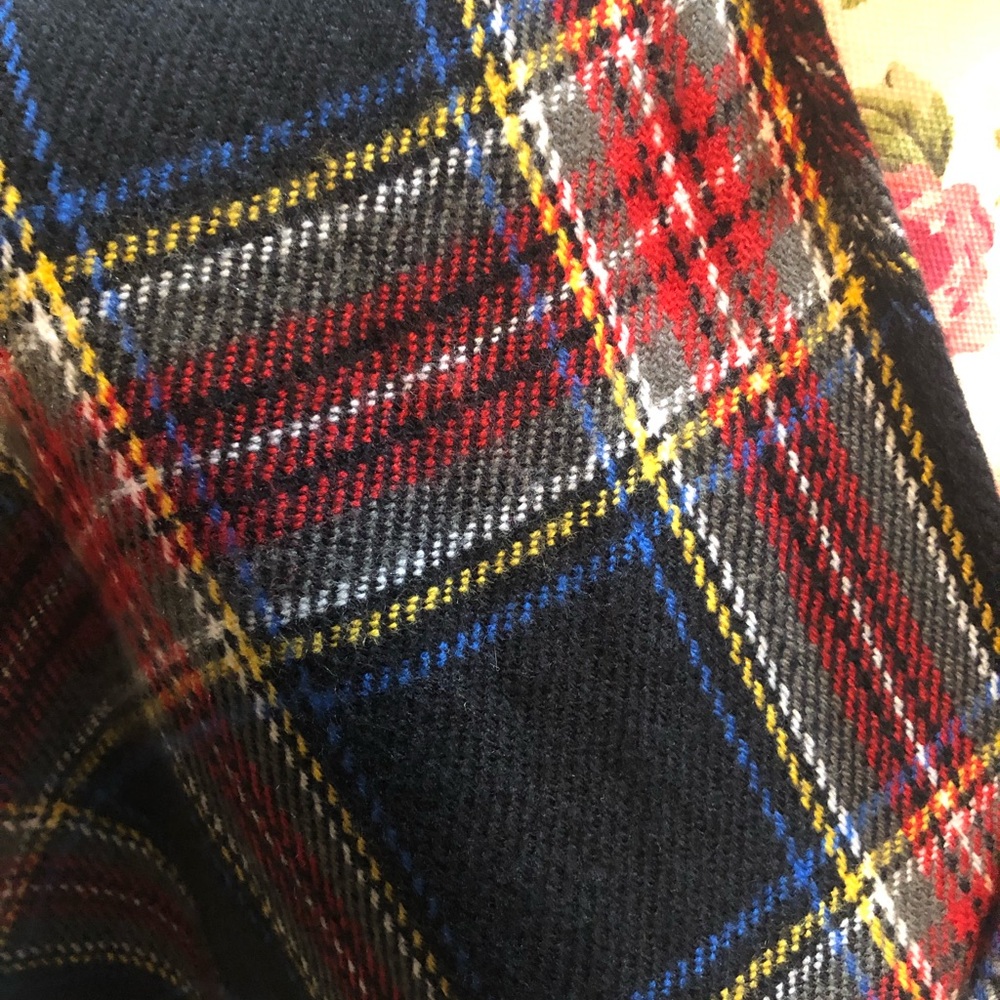 Plaid wrap - Picture 2 of 3